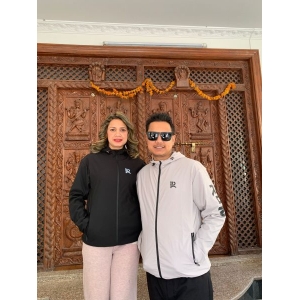 Unisex Summer Stylish Wrinkle Windcheater Jacket.