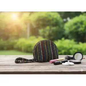 Versatile and Stylish Cotton Blend Cosmetic Bag for Everyday Beauty Needs