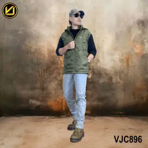 VIRJEANS (VJC896D) Half Dawn Ultra Light Jacket For Men- Green