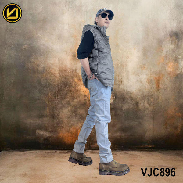 VIRJEANS (VJC896D) Half Dawn Ultra Light Jacket For Men- Grey - Image 3