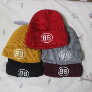 Warm Woolen Topi for Child by Comfort Corner