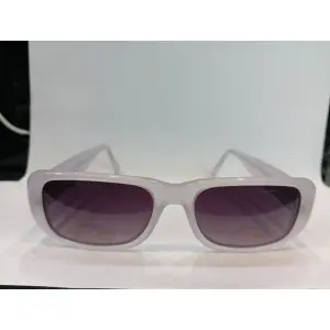 White Rectangle Unisex Sunglasses P478GY3PV