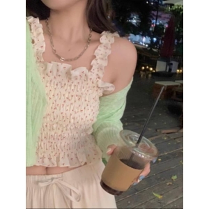 Women's Wear Top With Sleeve Less. Strip With Stragable Free Size.