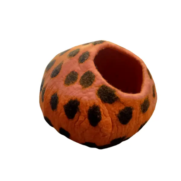 Yellow Color HandFelted Eco-Friendly Felt Cat House - Image 4